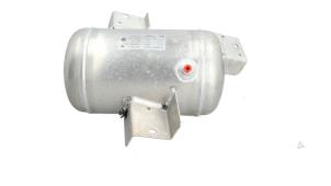 Gebruikte Luchtketel Bentley Continental GT 6.0 W12 48V Prijs € 25,00 Margeregeling aangeboden door Automaterialen Ronald Morien B.V.