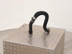 Gebruikte Intercooler Buis Opel Astra L (F3/FB/FM/FP) 1.6 Plug-in Hybrid Turbo 16V Prijs € 48,99 Inclusief btw aangeboden door Automaterialen Ronald Morien B.V.