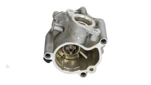 Gebruikte Vacuumpomp (Benzine) Volvo V40 Cross Country (MZ) 2.0 T3 16V Prijs € 195,00 Margeregeling aangeboden door Automaterialen Ronald Morien B.V.