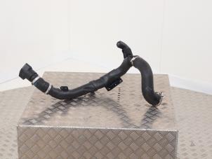 Gebruikte Intercooler Buis Volkswagen Tiguan (5N1/2) 2.0 TDI 16V 4Motion Prijs € 45,00 Inclusief btw aangeboden door Automaterialen Ronald Morien B.V.