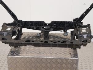 Gebruikte Frontpaneel Renault Koleos I 2.0 dCi 16V Prijs € 99,00 Margeregeling aangeboden door Automaterialen Ronald Morien B.V.