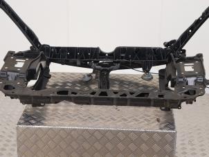 Gebruikte Frontpaneel Renault Koleos I 2.0 dCi 16V Prijs € 99,00 Margeregeling aangeboden door Automaterialen Ronald Morien B.V.