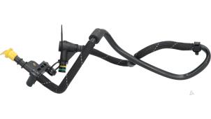 Nieuwe Leiding (diversen) Volkswagen Scirocco (137/13AD) 2.0 TDI 16V Prijs € 20,00 Inclusief btw aangeboden door Automaterialen Ronald Morien B.V.