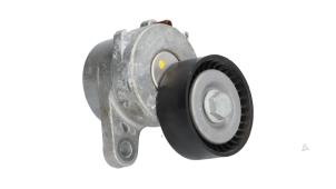 Gebruikte Spanrol Multiriem Audi A4 Allroad Quattro (B8) 2.0 TDI 16V Prijs € 25,00 Inclusief btw aangeboden door Automaterialen Ronald Morien B.V.