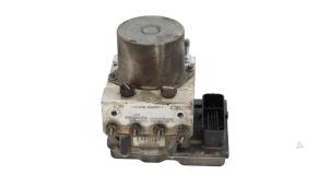 Gebruikte ABS Pomp Hyundai i20 1.4 CRDi 16V Prijs € 125,00 Margeregeling aangeboden door Automaterialen Ronald Morien B.V.