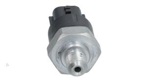 Nieuwe Oliedruk sensor Renault Kadjar (RFEH) 1.3 TCE 140 FAP 16V Prijs € 39,00 Inclusief btw aangeboden door Automaterialen Ronald Morien B.V.