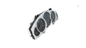 Gebruikte Instrumentenpaneel Porsche Cayenne (9PA) 4.5 S V8 32V Prijs € 250,00 Margeregeling aangeboden door Automaterialen Ronald Morien B.V.