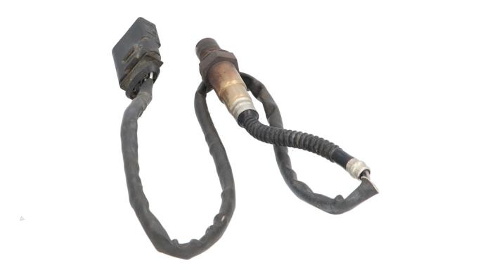 Lambda Sonde van een Porsche Cayenne (9PA) 4.5 S V8 32V 2003