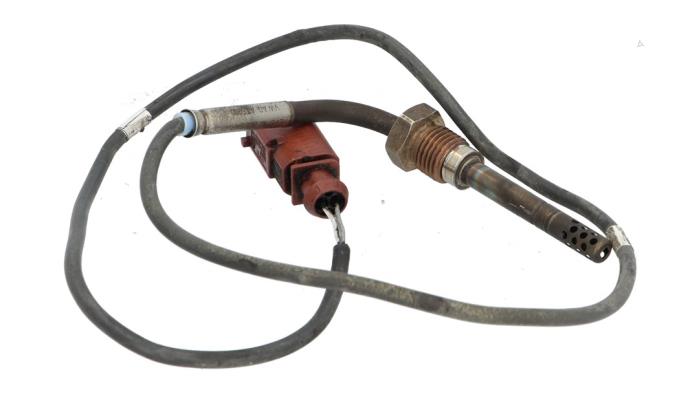 Gebruikte Uitlaat temperatuursensor Volkswagen Crafter 2.5 TDI 30/35/50 Prijs € 48,99 Inclusief btw aangeboden door Automaterialen Ronald Morien B.V.