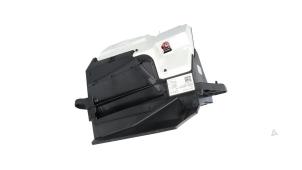 Gebruikte Head-up display BMW 3 serie Touring (G21) 320i 2.0 TwinPower Turbo 16V Prijs € 450,00 Margeregeling aangeboden door Automaterialen Ronald Morien B.V.