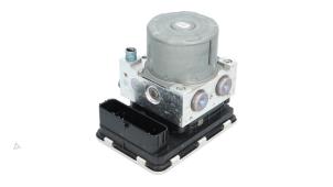 Gebruikte ABS Pomp BMW 3 serie Touring (G21) 320i 2.0 TwinPower Turbo 16V Prijs € 495,00 Margeregeling aangeboden door Automaterialen Ronald Morien B.V.