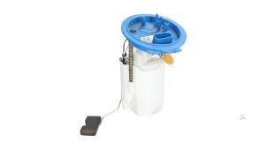 Gebruikte Tank element Pomp Volkswagen T-Roc I 1.5 TSI Evo BMT 16V Prijs € 49,00 Margeregeling aangeboden door Automaterialen Ronald Morien B.V.