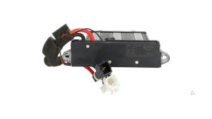 Gebruikte Kachel Verwarmingselement Ford Mondeo IV Wagon 1.6 TDCi 16V Prijs € 35,00 Margeregeling aangeboden door Automaterialen Ronald Morien B.V.