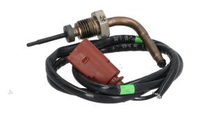 Gebruikte Uitlaat temperatuursensor Volkswagen Passat Variant (3G5) 2.0 TDI 16V 190 Prijs € 79,00 Inclusief btw aangeboden door Automaterialen Ronald Morien B.V.