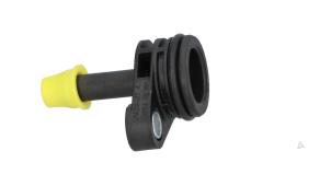 Gebruikte Waterslang aansluiting Volkswagen Golf VIII (CD1) 2.0 TSI 16V Prijs € 2,12 Inclusief btw aangeboden door Automaterialen Ronald Morien B.V.