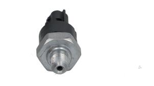 Nieuwe Oliedruk sensor Renault Kadjar (RFEH) 1.3 TCE 140 FAP 16V Prijs € 39,00 Inclusief btw aangeboden door Automaterialen Ronald Morien B.V.