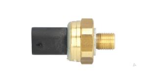 Nieuwe Oliedruk sensor Volkswagen Golf VIII (CD1) 1.5 TSI 16V Prijs € 19,00 Inclusief btw aangeboden door Automaterialen Ronald Morien B.V.