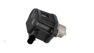 Gebruikte Nokkenas Verstelling Volkswagen Golf VII (AUA) 1.5 TSI Evo BlueMotion 16V Prijs € 34,99 Inclusief btw aangeboden door Automaterialen Ronald Morien B.V.