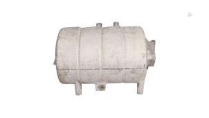 Gebruikte Inlaatspruitstuk Volkswagen Caddy Combi III (2KB,2KJ) 2.0 SDI Prijs € 125,00 Margeregeling aangeboden door Automaterialen Ronald Morien B.V.