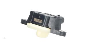 Gebruikte Brandstofdruk sensor Volkswagen Polo V (6R) 1.4 TDI DPF BlueMotion technology Prijs € 10,00 Margeregeling aangeboden door Automaterialen Ronald Morien B.V.