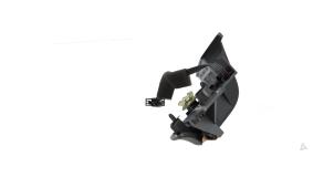 Gebruikte Speaker Volkswagen Golf V Variant (1K5) 1.9 TDI Prijs € 10,00 Margeregeling aangeboden door Automaterialen Ronald Morien B.V.