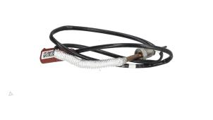 Gebruikte Uitlaat temperatuursensor Volkswagen Golf VIII (CD1) 1.4 GTE 16V Prijs € 65,00 Inclusief btw aangeboden door Automaterialen Ronald Morien B.V.