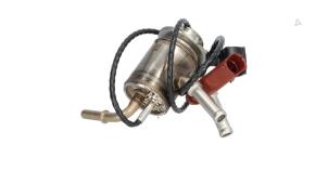 Gebruikte Adblue injector Volkswagen Transporter/Caravelle T6 2.0 TDI 150 Prijs € 75,00 Inclusief btw aangeboden door Automaterialen Ronald Morien B.V.