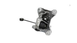 Gebruikte Motorrubber Audi A4 (B9) 2.0 45 TFSI Mild Hybrid 16V Quattro Prijs € 29,00 Inclusief btw aangeboden door Automaterialen Ronald Morien B.V.