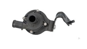 Gebruikte Extra waterpomp Audi Q3 (F3B) 2.0 40 TFSI 16V Quattro Prijs € 54,99 Inclusief btw aangeboden door Automaterialen Ronald Morien B.V.