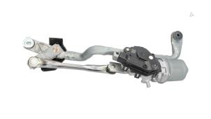 Gebruikte Ruitenwismotor + Mechaniek Toyota Yaris III (P13) 1.5 16V Hybrid Prijs € 39,00 Margeregeling aangeboden door Automaterialen Ronald Morien B.V.