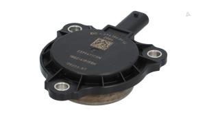 Gebruikte Sensor Nokkenas Mercedes C (W205) C-300 2.0 Turbo 16V Prijs € 25,00 Margeregeling aangeboden door Automaterialen Ronald Morien B.V.