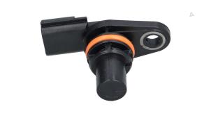 Nieuwe Nokkenas Sensor Dacia Sandero III 1.0 SCe 65 12V Prijs € 19,00 Inclusief btw aangeboden door Automaterialen Ronald Morien B.V.