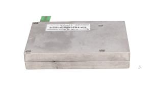 Gebruikte Telefoon Module Audi TT (8J3) 2.5 RS Turbo 20V Quattro Prijs € 79,00 Margeregeling aangeboden door Automaterialen Ronald Morien B.V.