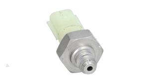 Oliedruk sensor van een Renault Kadjar (RFEH) 1.3 TCE 140 FAP 16V 2020