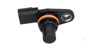 Nieuwe Nokkenas Sensor Dacia Sandero III 1.0 SCe 65 12V Prijs € 19,00 Inclusief btw aangeboden door Automaterialen Ronald Morien B.V.