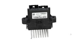 Gebruikte Schakelaar Kachel Opel Astra J GTC (PD2/PF2) 1.4 Turbo 16V ecoFLEX 140 Prijs € 10,00 Margeregeling aangeboden door Automaterialen Ronald Morien B.V.