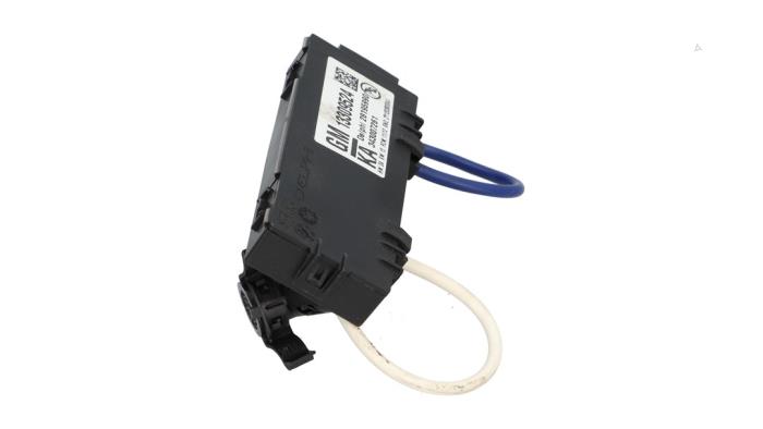Gebruikte Alarm sensor Opel Astra J GTC (PD2/PF2) 1.4 Turbo 16V ecoFLEX 140 Prijs € 25,00 Margeregeling aangeboden door Automaterialen Ronald Morien B.V.