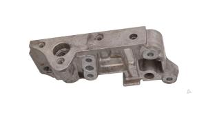 Gebruikte Motorrubber Mercedes CLA (117.3) 1.8 CLA-200 CDI 16V Prijs € 45,00 Margeregeling aangeboden door Automaterialen Ronald Morien B.V.