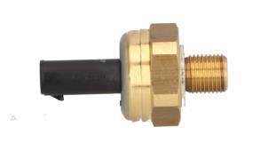 Nieuwe Oliedruk sensor Volkswagen Golf VII (AUA) 1.0 TSI 12V BlueMotion Prijs € 19,00 Inclusief btw aangeboden door Automaterialen Ronald Morien B.V.