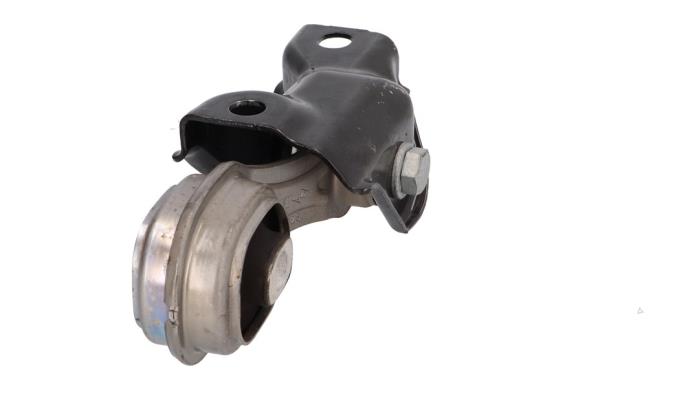 Gebruikte Versnellingsbak Steun Renault Clio V (RJAB) 1.0 TCe 100 12V Bi-Fuel Prijs € 45,00 Inclusief btw aangeboden door Automaterialen Ronald Morien B.V.