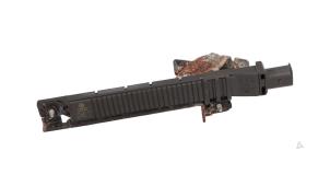 Gebruikte Antenne bandenspanning Volkswagen Phaeton (3D) 6.0 W12 48V 4Motion Prijs € 19,00 Margeregeling aangeboden door Automaterialen Ronald Morien B.V.