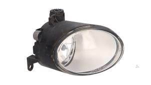 Gebruikte Mistlamp links-voor Volkswagen Phaeton (3D) 6.0 W12 48V 4Motion Prijs € 49,00 Margeregeling aangeboden door Automaterialen Ronald Morien B.V.