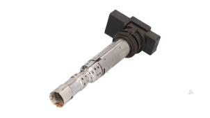 Gebruikte Bobine Volkswagen Phaeton (3D) 6.0 W12 48V 4Motion Prijs € 25,00 Margeregeling aangeboden door Automaterialen Ronald Morien B.V.