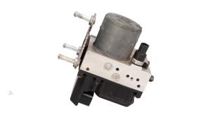 Gebruikte ABS Pomp Volkswagen Phaeton (3D) 6.0 W12 48V 4Motion Prijs € 125,00 Margeregeling aangeboden door Automaterialen Ronald Morien B.V.