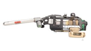 Gebruikte Veiligheidsgordel links-voor Volkswagen Phaeton (3D) 6.0 W12 48V 4Motion Prijs € 75,00 Margeregeling aangeboden door Automaterialen Ronald Morien B.V.