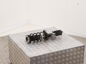 Gebruikte Voorpoot links Ford B-Max (JK8) 1.0 EcoBoost 12V 100 Prijs € 65,00 Margeregeling aangeboden door Automaterialen Ronald Morien B.V.