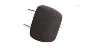 Gebruikte Hoofdsteun Ford B-Max (JK8) 1.0 EcoBoost 12V 100 Prijs € 95,00 Margeregeling aangeboden door Automaterialen Ronald Morien B.V.