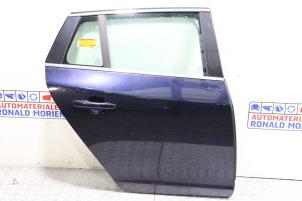 Gebruikte Deur 4Deurs rechts-achter Volvo V60 I (FW/GW) 2.4 D6 20V AWD Twin Engine Plug-in Hybrid Prijs € 145,00 Margeregeling aangeboden door Automaterialen Ronald Morien B.V.
