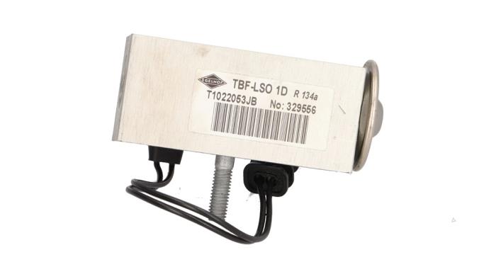 Gebruikte Airco expansieklep Volvo V60 I (FW/GW) 2.4 D6 20V AWD Twin Engine Plug-in Hybrid Prijs € 25,00 Margeregeling aangeboden door Automaterialen Ronald Morien B.V.
