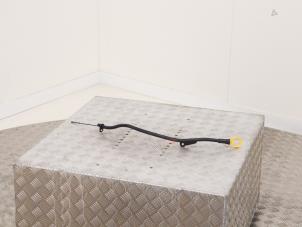 Gebruikte Olie Peilstok Volkswagen Crafter (SY) 2.0 TDI RWD Prijs € 14,99 Inclusief btw aangeboden door Automaterialen Ronald Morien B.V.